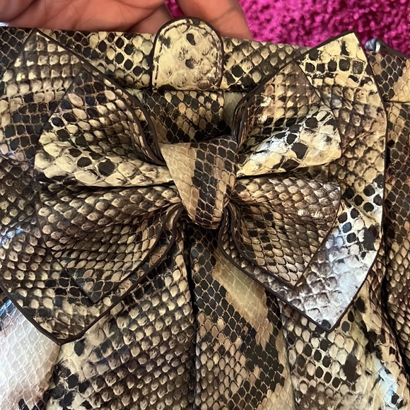 Jessica Simpson Snake Skin Bow Brown Faux satchel purse bag - Picture 8 of 12
